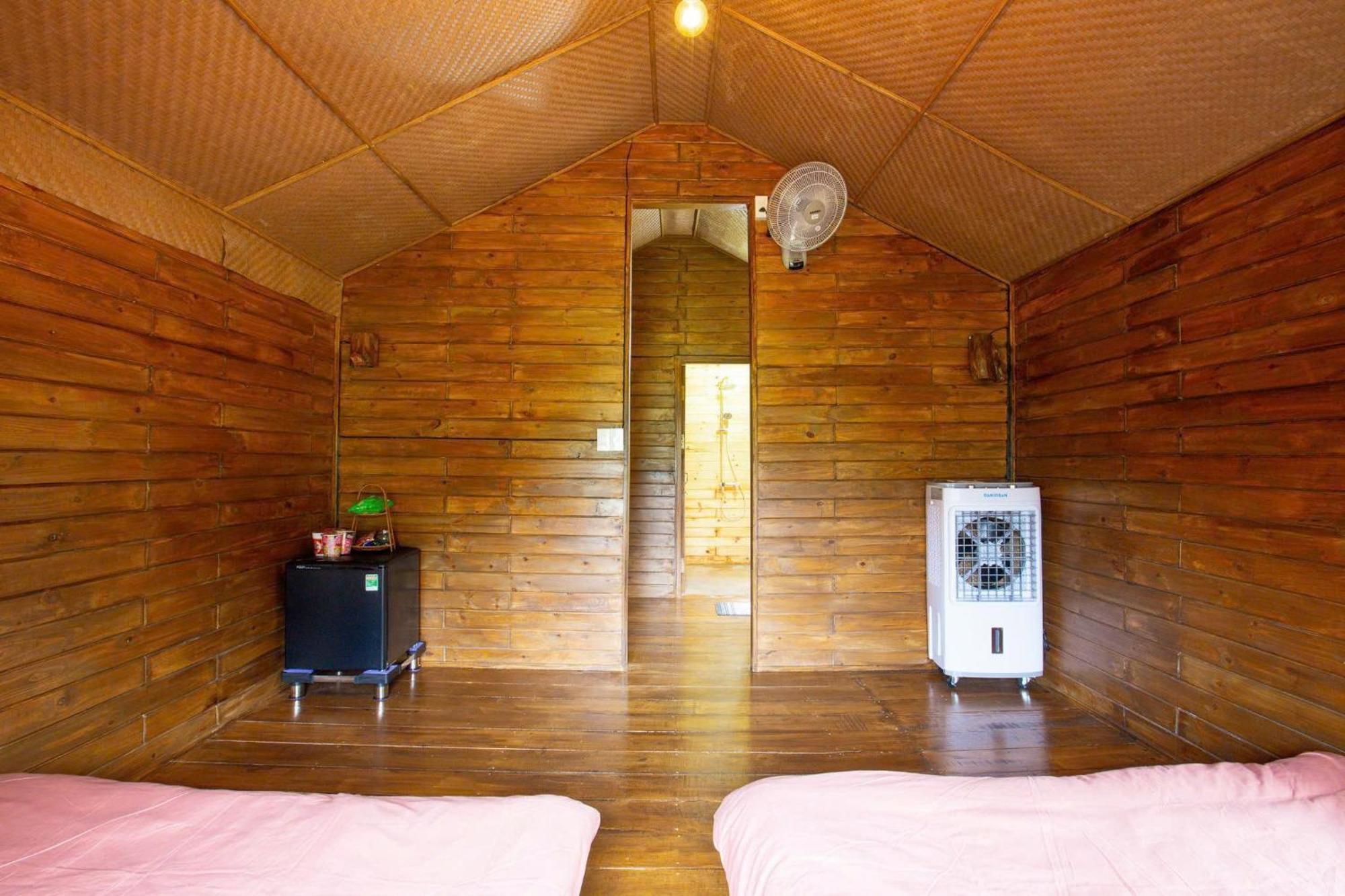 Nha Trong Ban - Homestay Mang Den Kon Von Kla Bagian luar foto